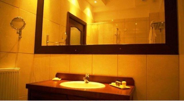 Ateron Suites Hotel & Spa Amintaio Phòng bức ảnh