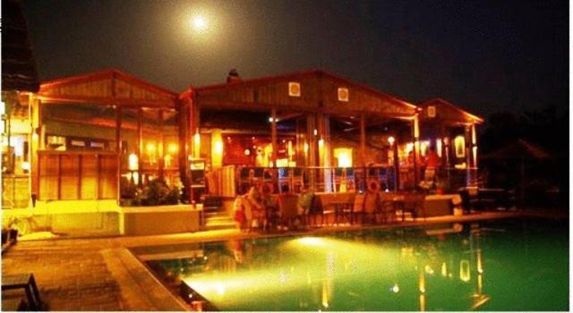 Ateron Suites Hotel & Spa Amintaio Ngoại thất bức ảnh